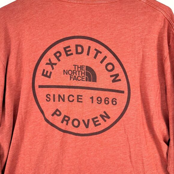 The North Face Red Embroidered Logo Long Sleeved‎ Tee Mens Size L - Picture 8 of 10